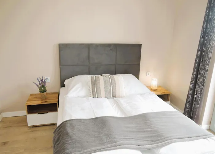 Дом отдыха New, Large For 10 People Колчево