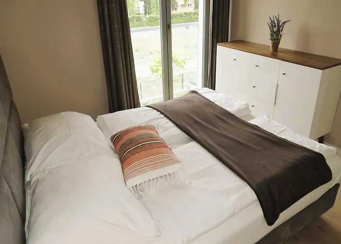 New, Large For 10 People Дом отдыха Колчево