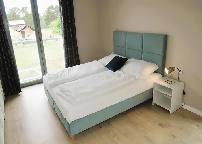 Дом отдыха New, Large For 10 People *